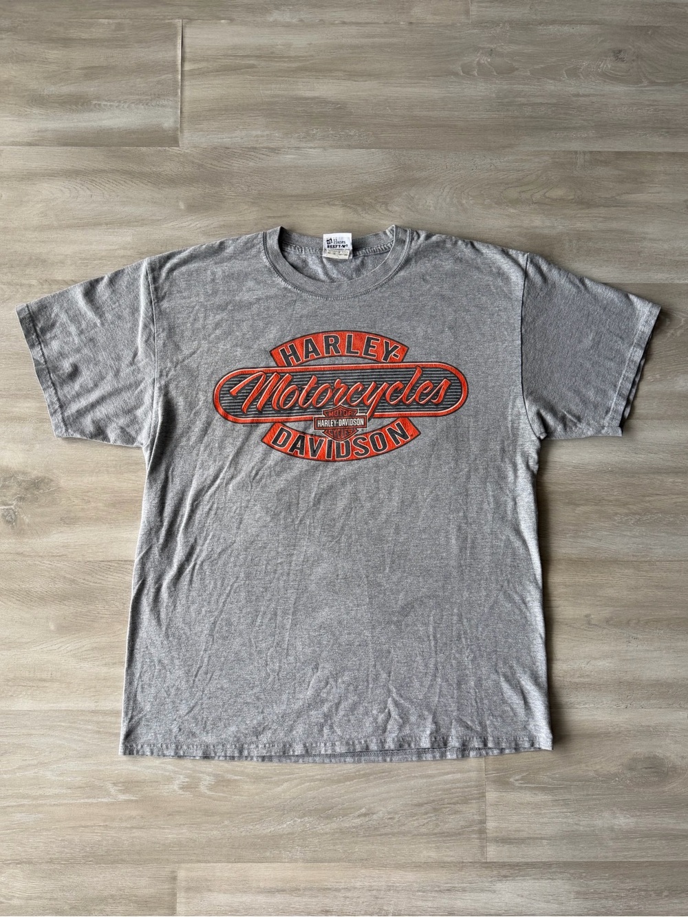 Harley-Davidson Gray Tee with Orange 'Motorcycles' New Zealand Thunder Graphic
